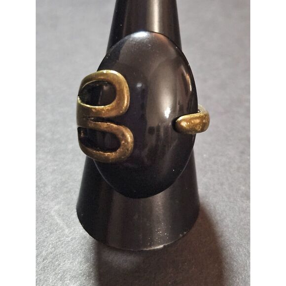 **Last Chance!! Final Sale** Vintage gold tone oval onyx ring size 8 - Picture 5 of 10